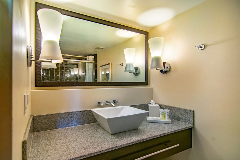 Bathroom 4, Regency on Beachwalk Waikiki by OUTRIGGER, Honolulu