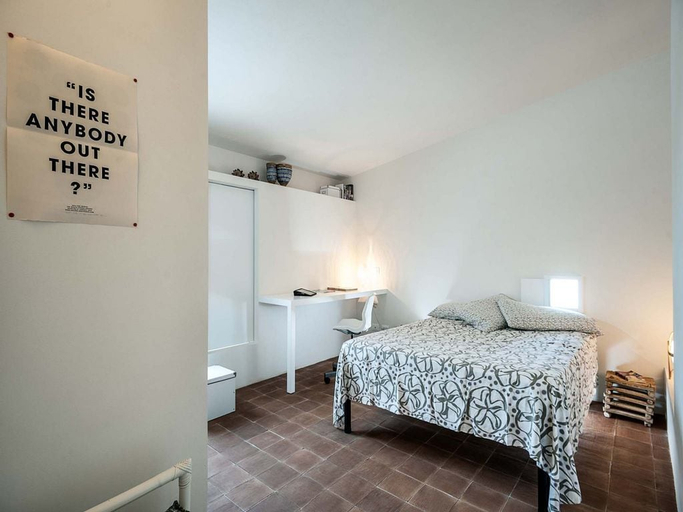 Room 5, Villa dei Pini, Trapani