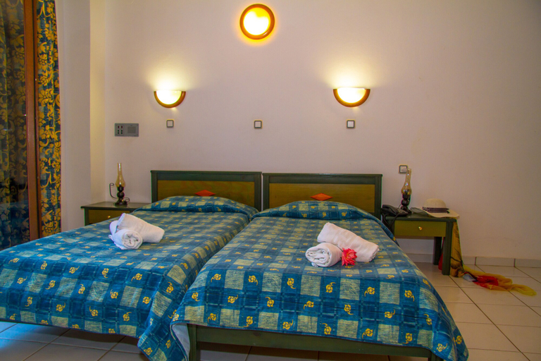 Bedroom 3, Lyda Club Hotel - All Inclusive, Crete
