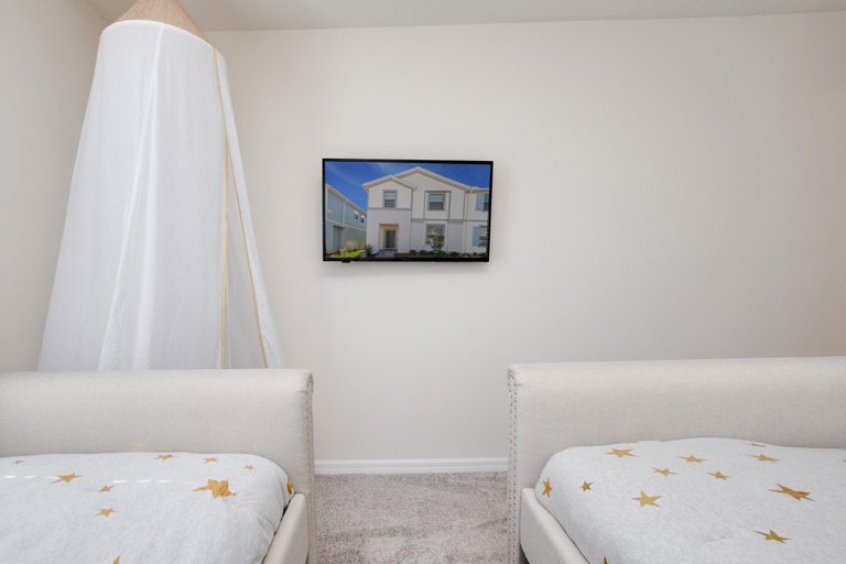 Bedroom 3, 5 Bed 4 Bathroom Town Home, Osceola
