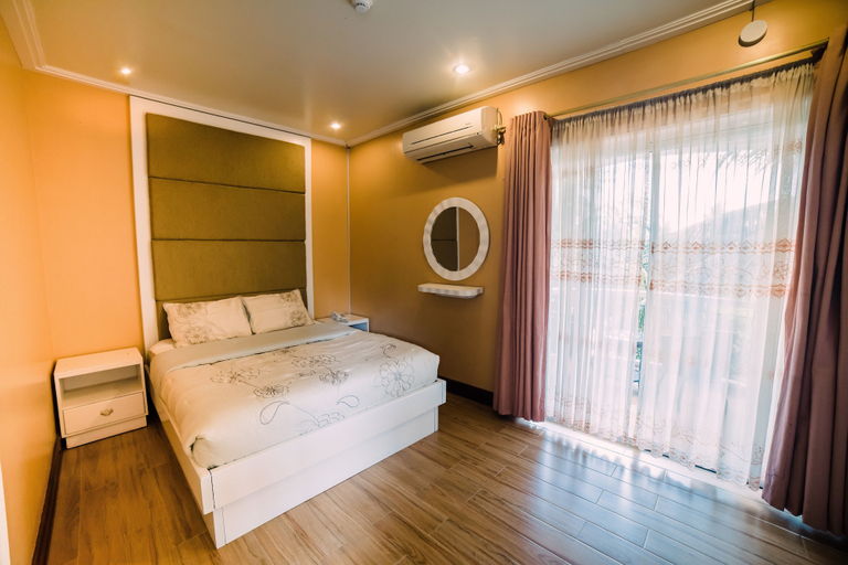 Bedroom 2, Moonbay Marina The Villas, Olongapo City