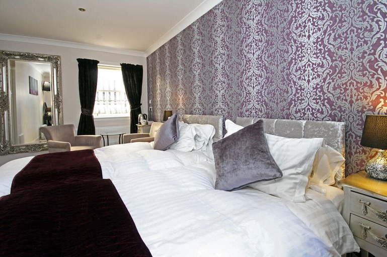 Bedroom 2, The Horseshoe Inn, Scottish Borders