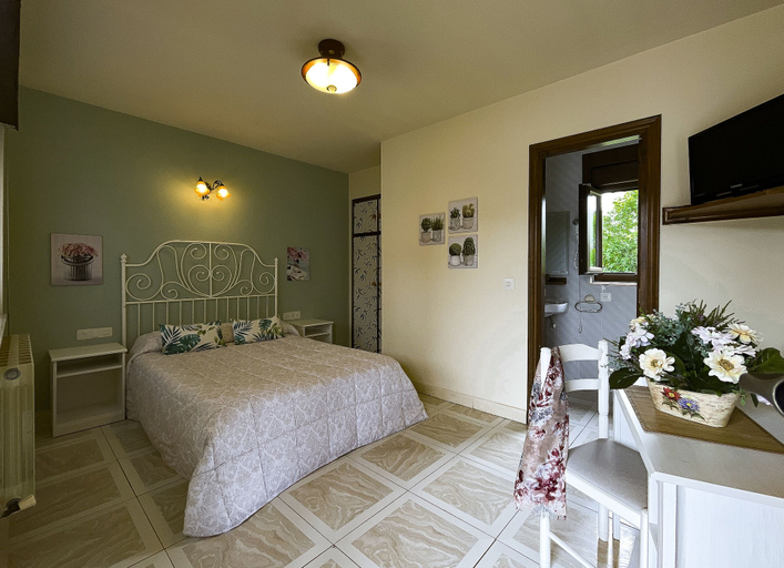 Bedroom 3, Hotel Rural La Ruta de Cabrales, Asturias