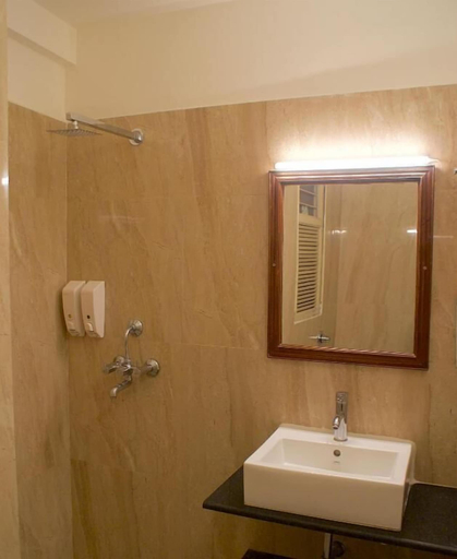 Bathroom 4, Alpana Hotel, Hardwar