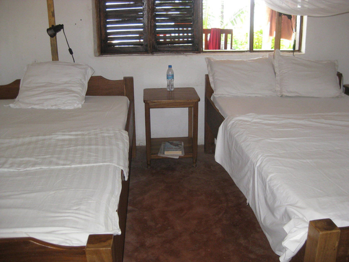 Bedroom 2, Hansen Beach Villa, Pangani