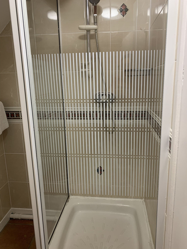 Bathroom 3, The Dog & Doublet Inn, Warwickshire