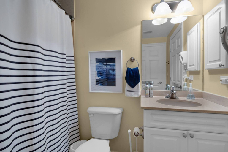 Bathroom, Boardwalk Beach Resort Unit 905, Bay