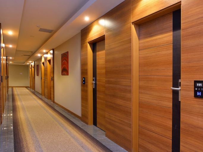 Others 4, Limapark Hotel, Merkez