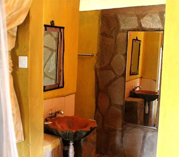 Bathroom, Mara Springs Safari Camp, Narok West
