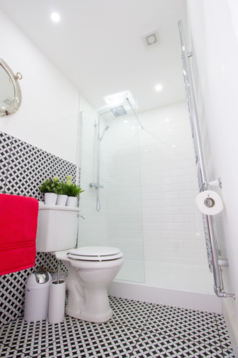 Bathroom 3, Modern Design House, Sefton
