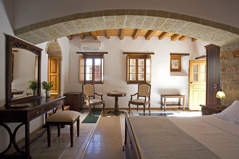 Bedroom 2, Likinia Hotel, Peloponnese