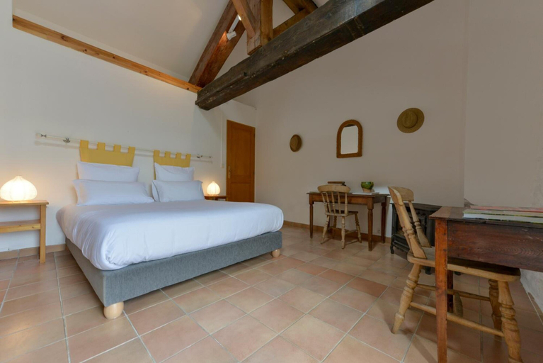 Bedroom 2, Domaine de Fraisse, Aude