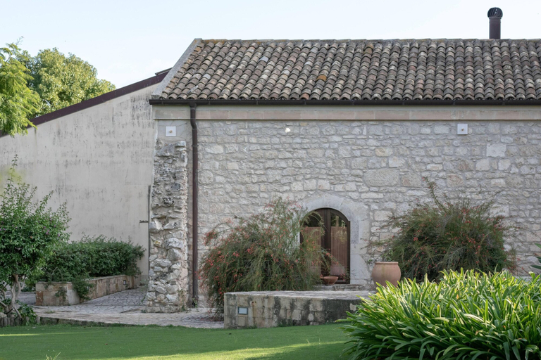Exterior & Views 2, Relais Torre Marabino, Ragusa
