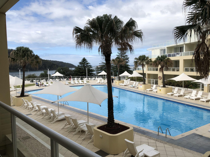 Sport & Beauty 2, BASE Holidays - Ettalong Beach Premium Apartments, Gosford - West