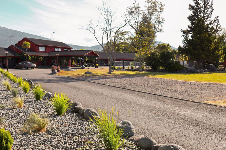 Exterior & Views 2, Parklands Motorlodge, Taupo
