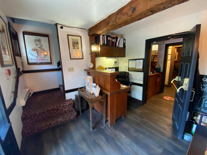 Bedroom 3, The Olde Angel Inn, Niagara