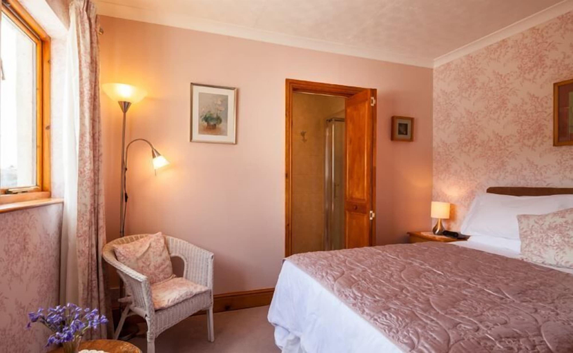 Bedroom 2, Langdon Farm Guest House, Pembrokeshire
