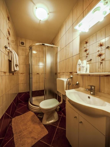 Bathroom 3, Guest House Slavica, Plitvička Jezera