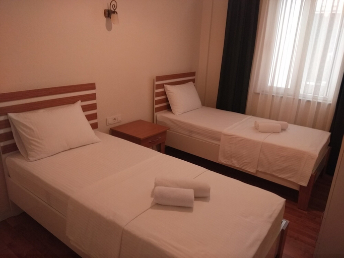 Bedroom 2, Grandma's Garden, Ortaca
