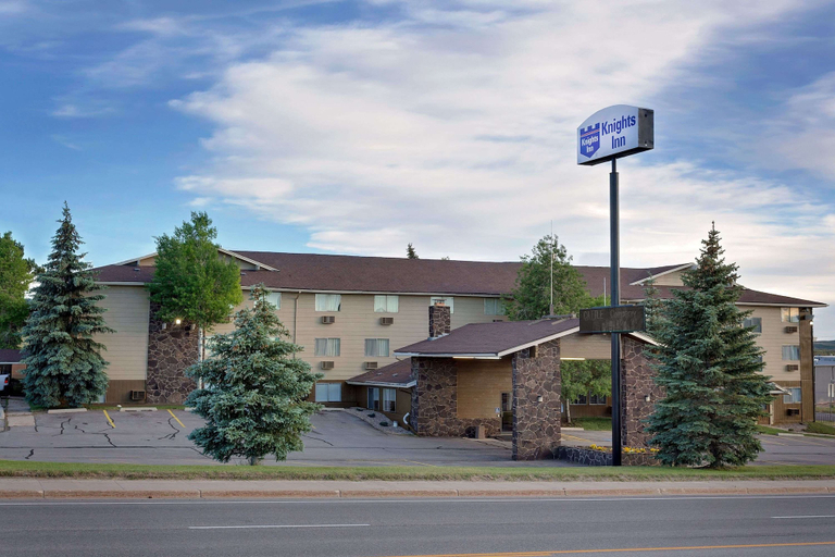 Exterior & Views 2, Knights Inn Evanston, Uinta