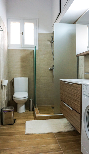 Bathroom 2, A Happy stay by Edem Beach, Attica