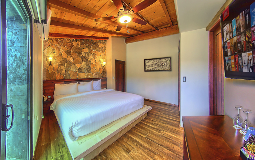 Bedroom 3, Bottega Hotel Boutique, Ensenada
