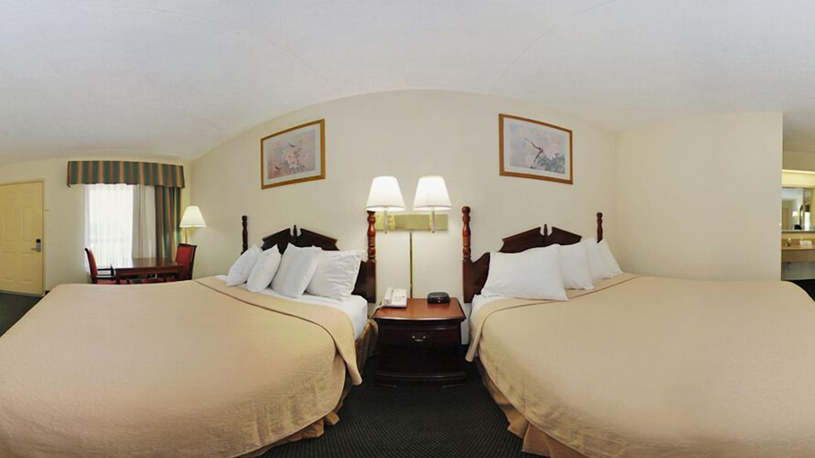 Bedroom 3, Quality Inn Lebanon, Wilson