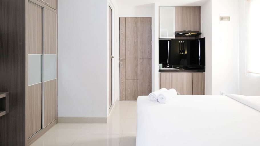 Room 4, Cozy Living Studio At Taman Melati Surabaya Apartment, Surabaya