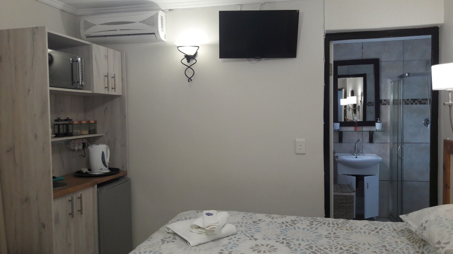 Bedroom 3, Anchorage Guest House, Eden