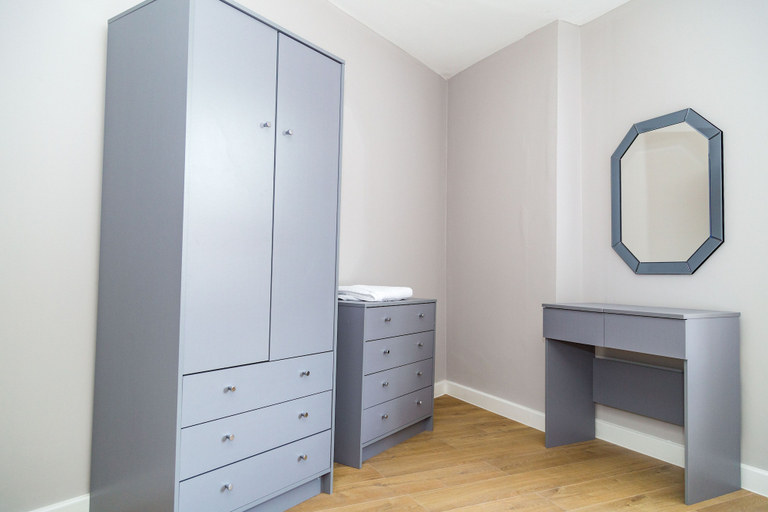 Bedroom 3, St Lukes Building, Sefton