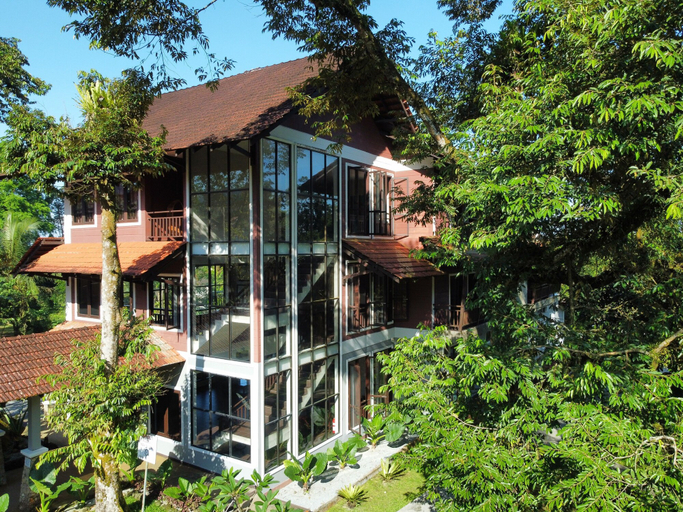 Exterior & Views 2, Sentosa Villa, Larut and Matang