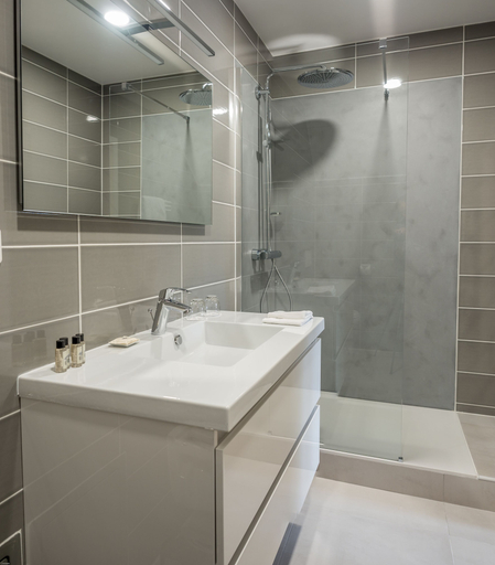 Bathroom 3, Hôtel Château de la Marlière, Nord