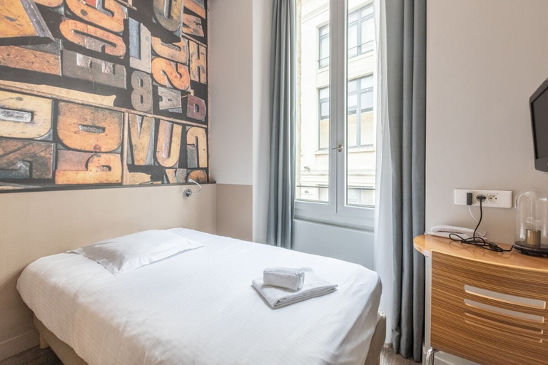 Bedroom 3, Urban Style Bordeaux Centre Hotel de la Presse, Gironde