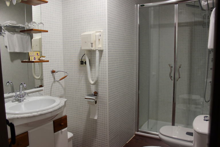 Bathroom, Rusticae Las Casas del Cónsul, Jaén