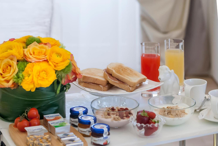 Food & Drinks 4, Vatican Style Suite, Rome