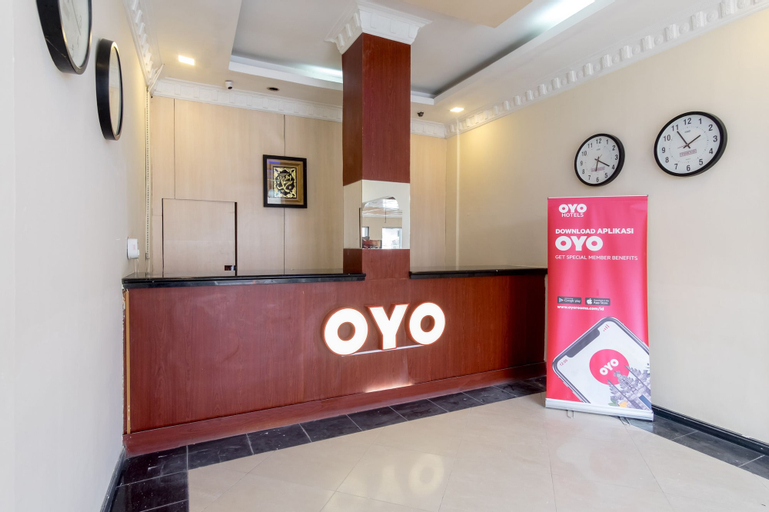 Public Area, OYO 687 Residence Hotel Syariah, Medan
