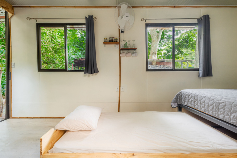 Bedroom 3, Terminal Verde, Atenas