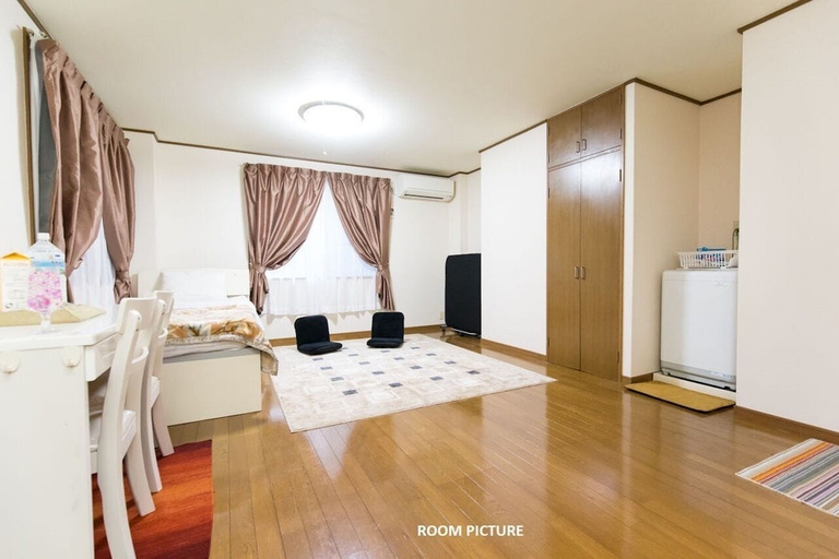 Others 5, Centrally Located Deluxe Furnished.3, Shinjuku