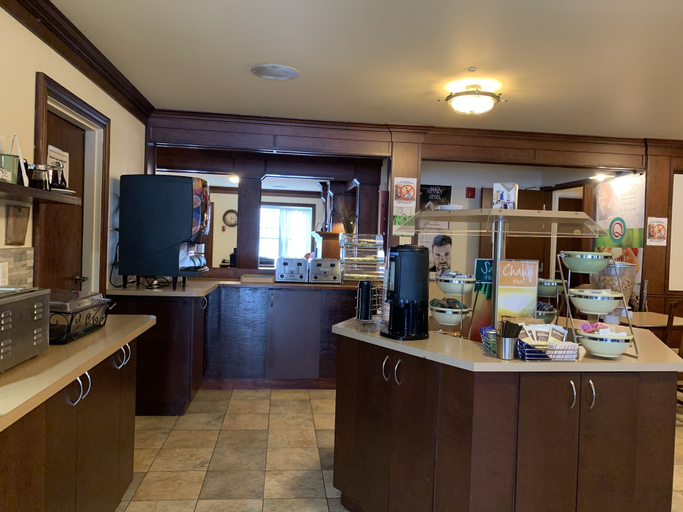 Food & Drinks 5, Quality Inn Riviere-du-loup, Rivière-du-Loup