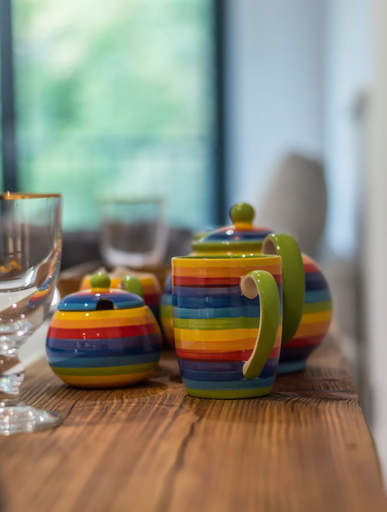 Food & Drinks 5, Luxury 1 Bed Castle View Apartment, Edinburgh