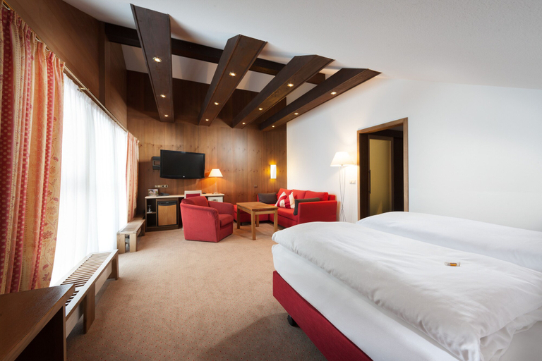 Bedroom 4, Hotel Hachinger Hof, München