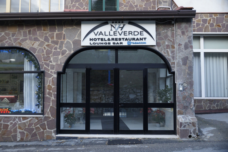 Exterior & Views 2, Hotel Valleverde, Salerno
