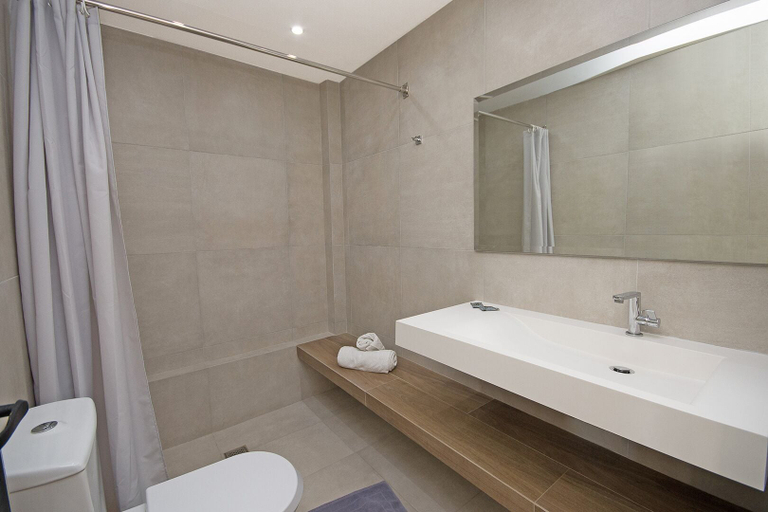 Bathroom 4, Fedra Apartments, Attica