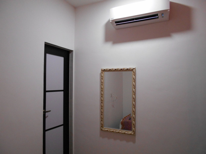 Bedroom 23