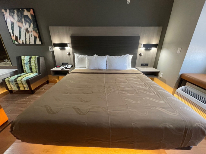 Bedroom 3, Quality Inn & Suites North Mesquite I-30, Dallas