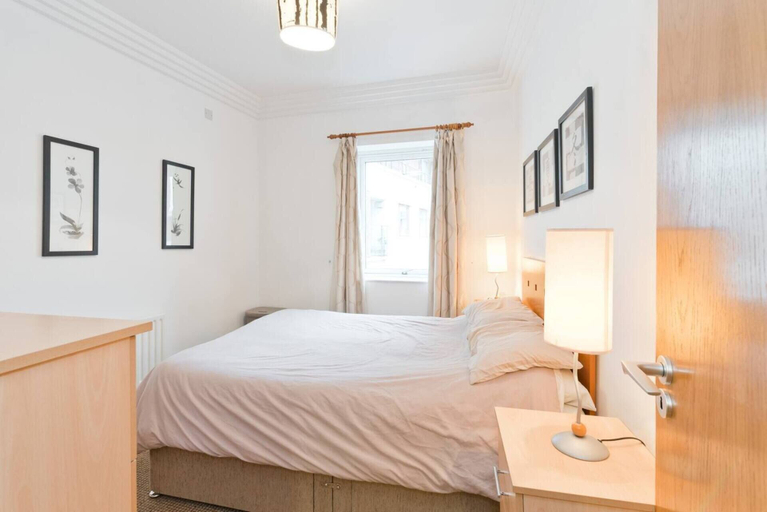 Bedroom 5, Immaculate 1-bed Apartment in Dublin 1, Dublin