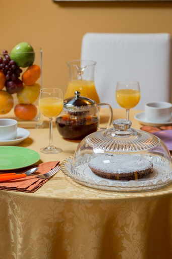 Food & Drinks 5, Piazza Nova Guest House, Ferrara