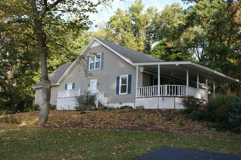 Exterior & Views, Serenity Hill Bed and Breakfast, Edmonson