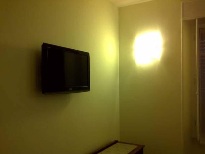 Others 4, Casa Rosy, Rome