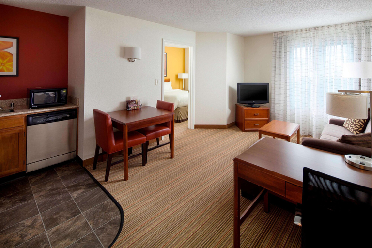 Bedroom 3, Sonesta ES Suites Charleston, Kanawha